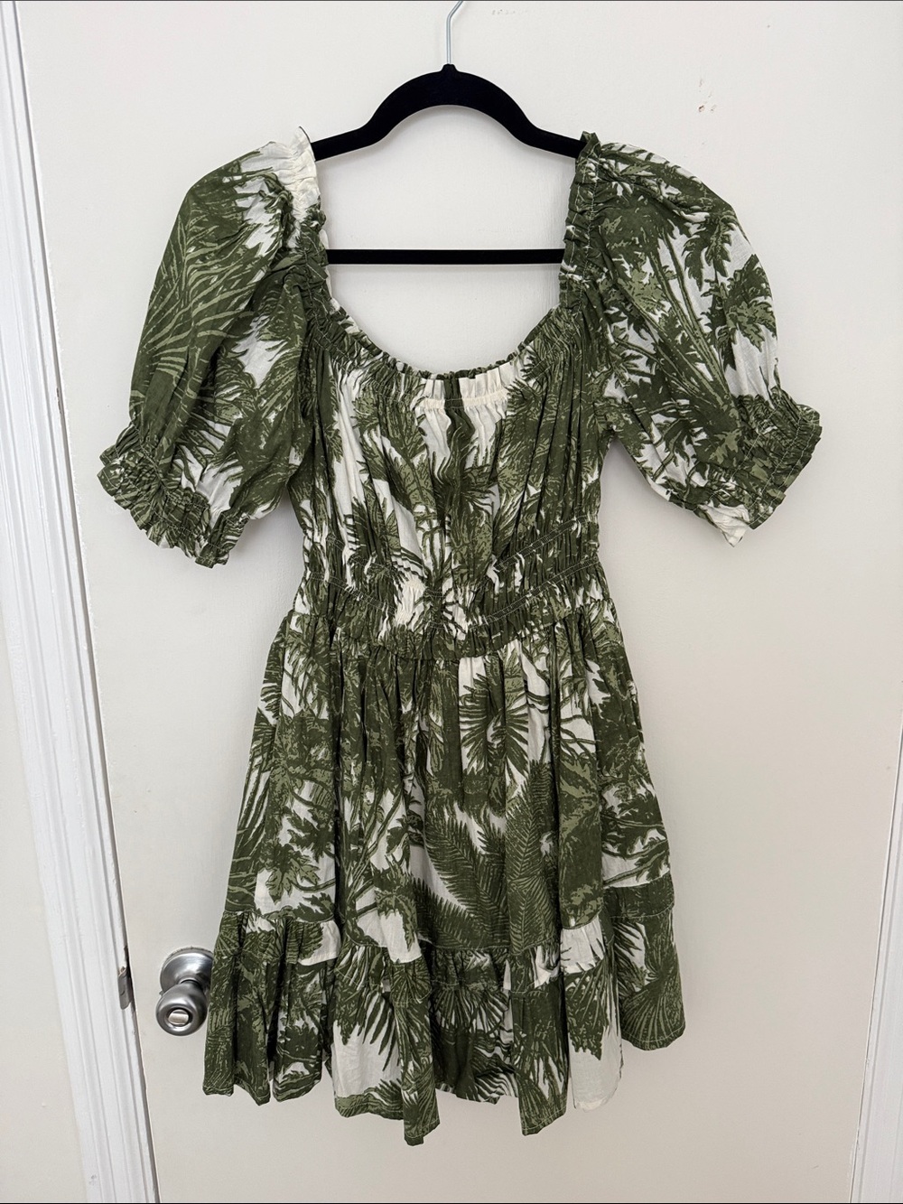 Olive Palm-Print Puff Sleeve Mini Dress